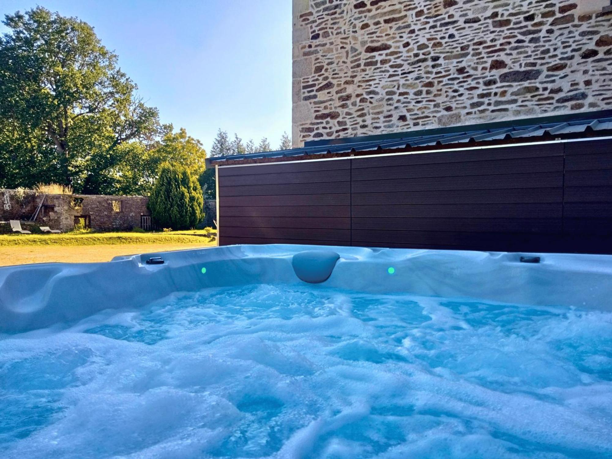Ceshap - Chambres D'Hotes Avec Jacuzzi Taden Kültér fotó